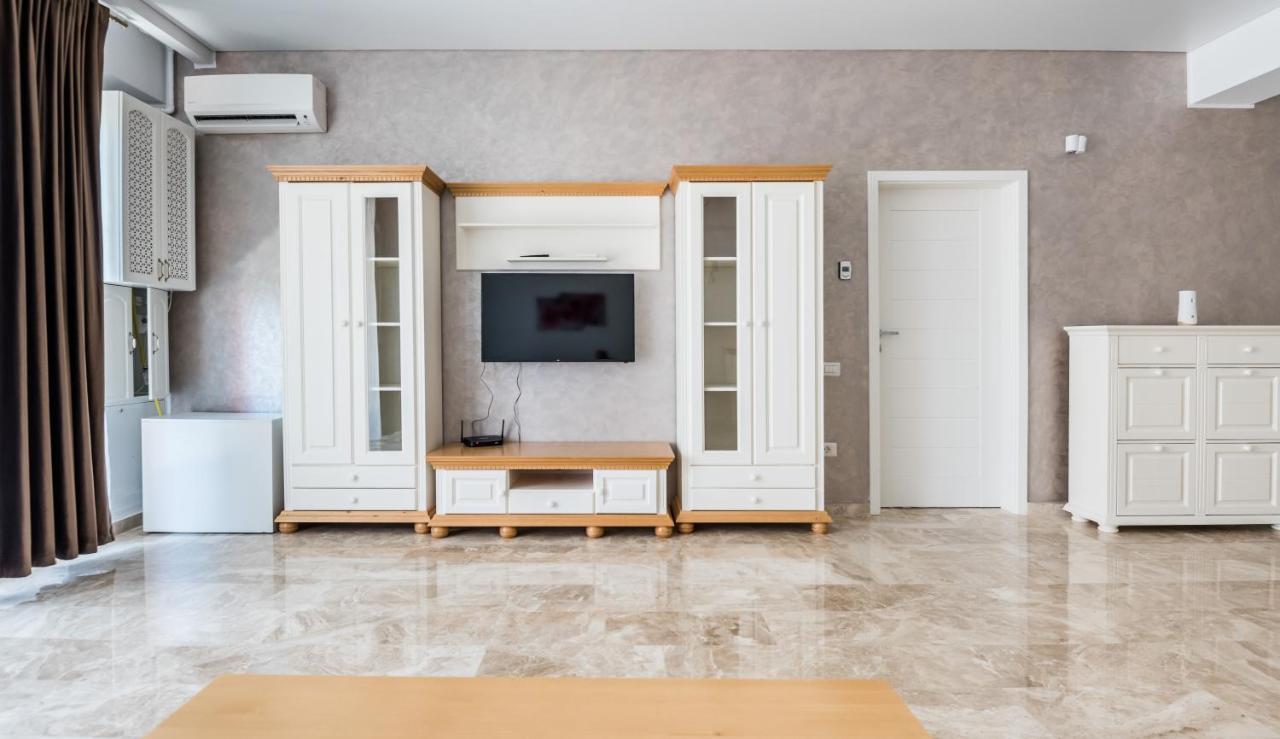 Sns Apartament In Vila Sophia Mamaia Exterior foto