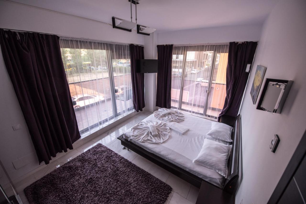 Sns Apartament In Vila Sophia Mamaia Exterior foto